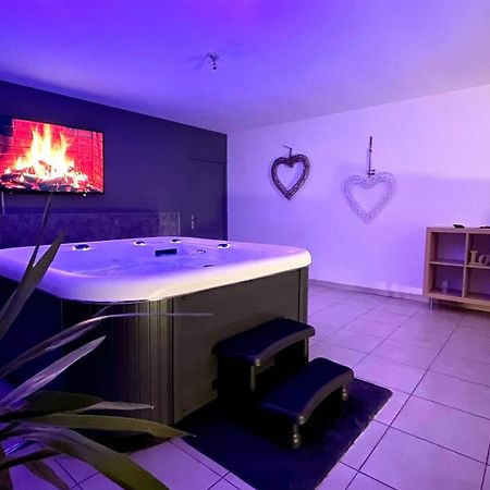 Spa Du Petit Manoir Hebuterne المظهر الخارجي الصورة